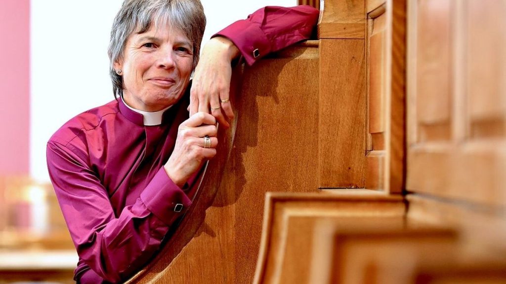Cherry Vann, elegida como la primera lesbiana arzobispa en Gales